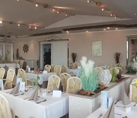 R&r Stoertebeker Hotel 3*