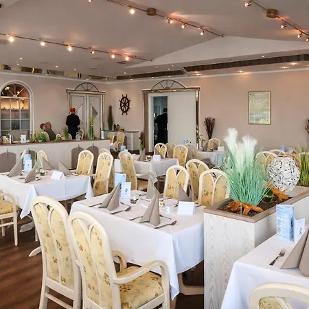 R&r Stoertebeker Hotel 3*